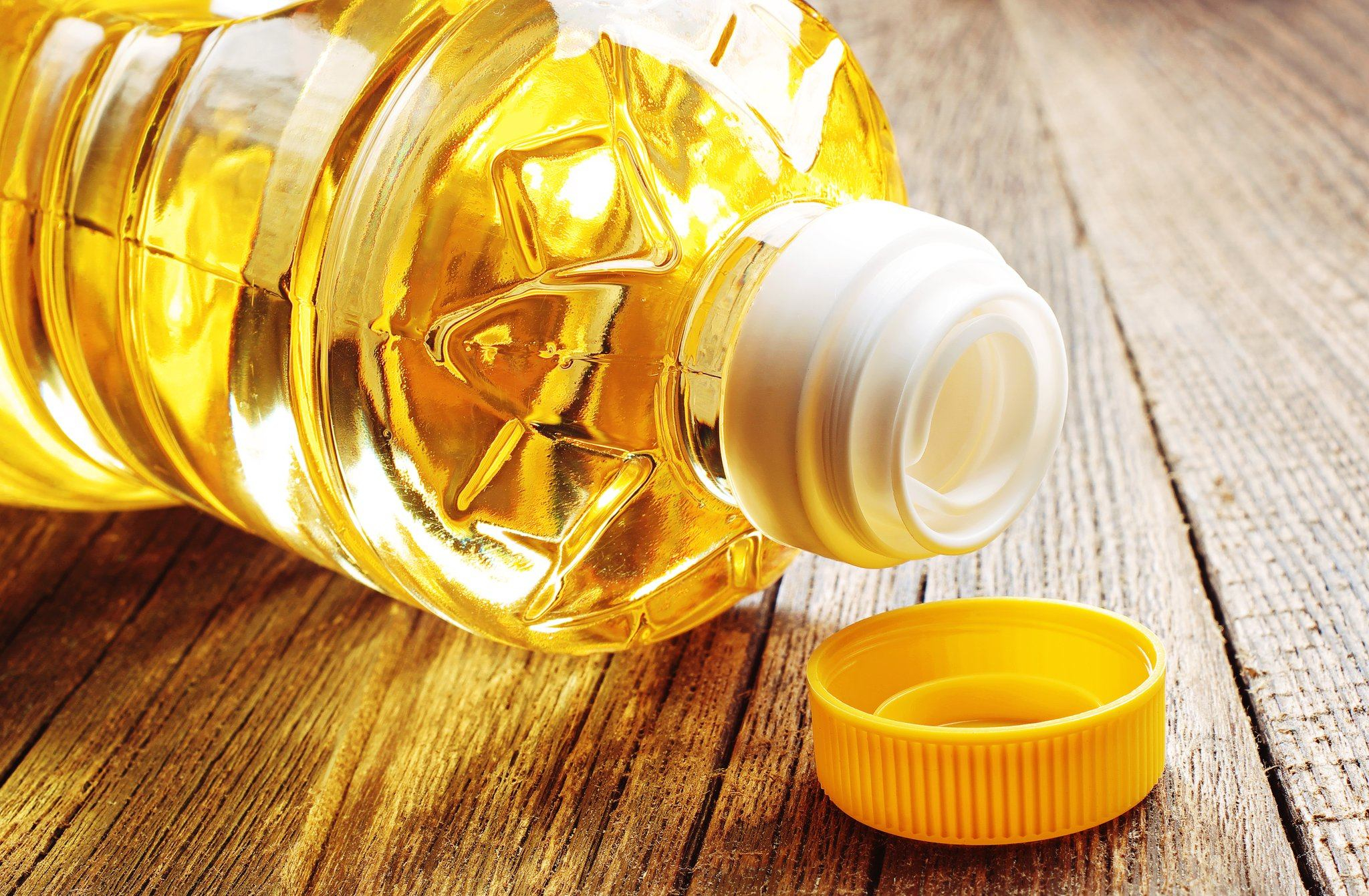 Прихована небезпека олії: який вид обрати, щоб не нашкодити здоров'ю - Здорово