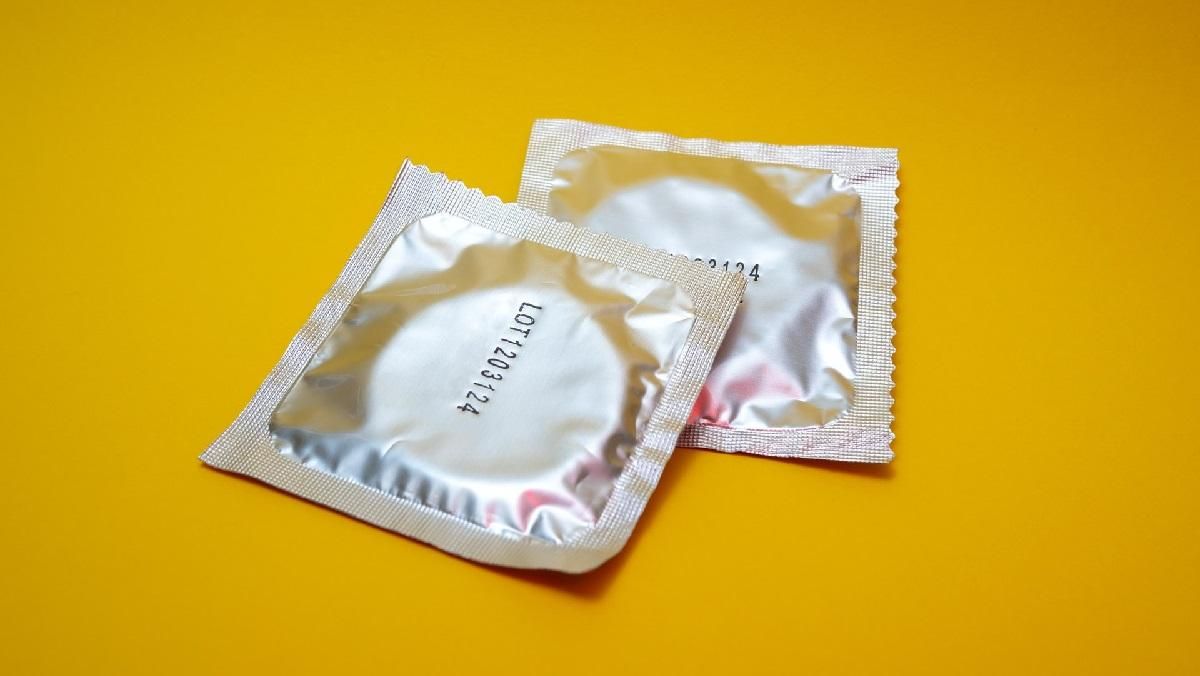 Безпечний секс: у МОЗ нагадали про методи контрацепції - Здорово
