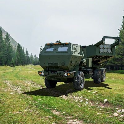 Польща планує придбати близько 500 ракетних систем залпового вогню HIMARS